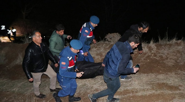 Nevşehir’de feci kaza: 1 ölü, 3 yaralı Nevşehir’de feci kaza: 1 ölü, 3 yaralı