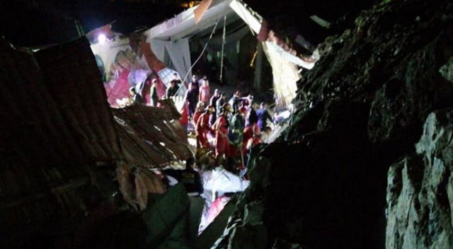 Peru’da otel duvarı çöktü: 15 ölü Peru’da otel duvarı çöktü: 15 ölü