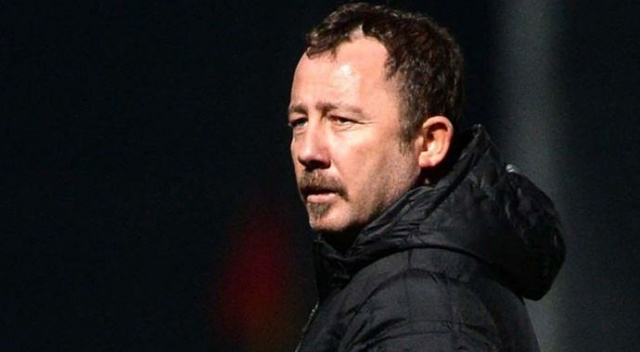 Sergen Yalçın: 'Ankaragücü taraftarı bugün görevini yerine getirdi' Sergen Yalçın: 'Ankaragücü taraftarı bugün görevini yerine getirdi'