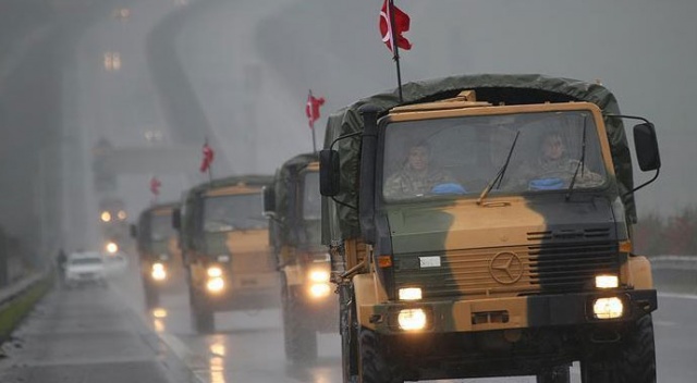 Suriye sınırına askeri sevkiyat Suriye sınırına askeri sevkiyat
