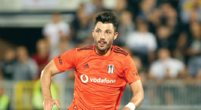 Tolgay geliyor