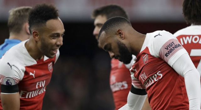 Tottenham ve Arsenal rahat kazandı