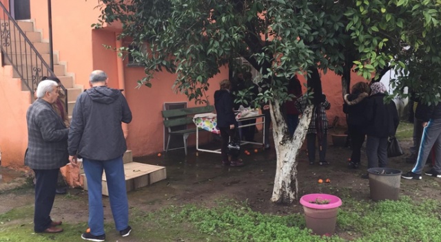 Yaşlı kadın evinde ölü bulundu