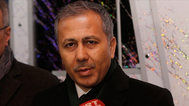&#039;Ali diye yazılır, kral diye okunur&#039;