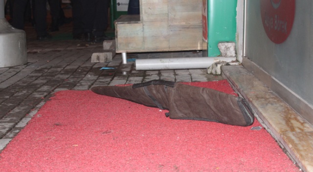 “Beni neden işten çıkarttın” dedi eski patronunu vurdu