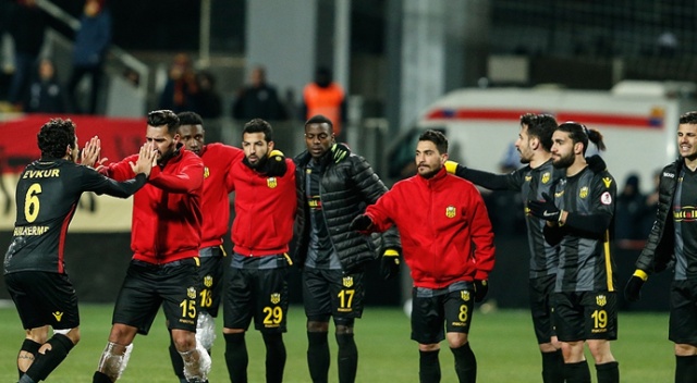 'Galatasaray'ı da yenerek final oynamak istiyoruz'