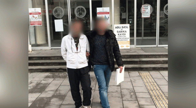 2 yıl hapisle aranan hırsızlık zanlısı polisten kaçamadı 2 yıl hapisle aranan hırsızlık zanlısı polisten kaçamadı