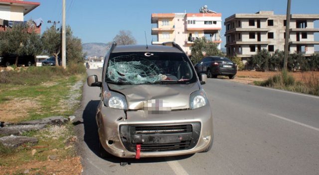 Antalya&#039;da feci kaza: 1 ölü, 4 yaralı