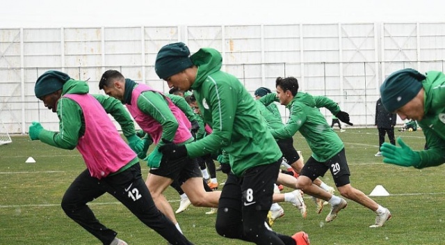 Atiker Konyaspor’da Göztepe mesaisi sürdü Atiker Konyaspor’da Göztepe mesaisi sürdü