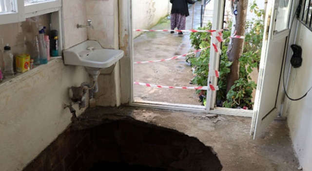 Aydın'da evin holü çöktü: 2 yaralı