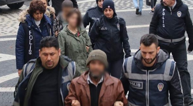 Baba ve iki kızına operasyon