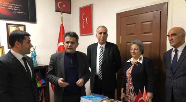 Bahçeli, tarafından Kars’ta ihraç edilen 5 belediye meclis üyesi geri alındı