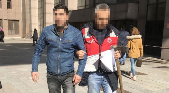 Bakırköy Adliyesi'nde 'balta' paniği