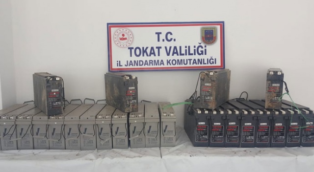 Baz istasyonunda sabotaj gibi hırsızlık Baz istasyonunda sabotaj gibi hırsızlık
