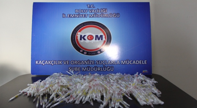 Bolu’da 5 milyon 600 bin TL değerinde kobra zehri ele geçirildi