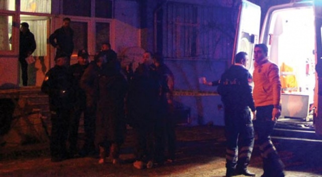 Bolu&#039;da koca dehşeti! Eşini boğazını keserek öldürdü