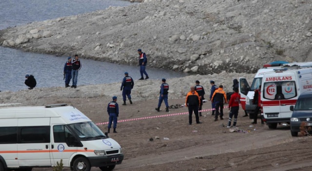 Botu kurtarmak isterken kendisi boğuldu Botu kurtarmak isterken kendisi boğuldu