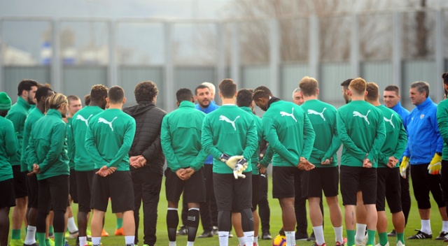 Bursaspor'da hedef 3 puan Bursaspor'da hedef 3 puan