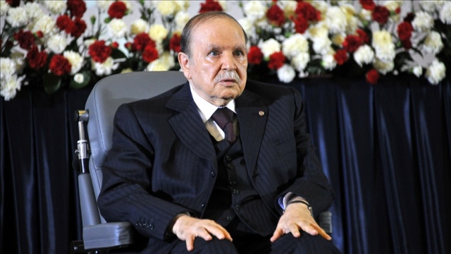 Cezayir Cumhurbaşkanı Buteflika beşinci dönem için adaylıkta ısrarlı