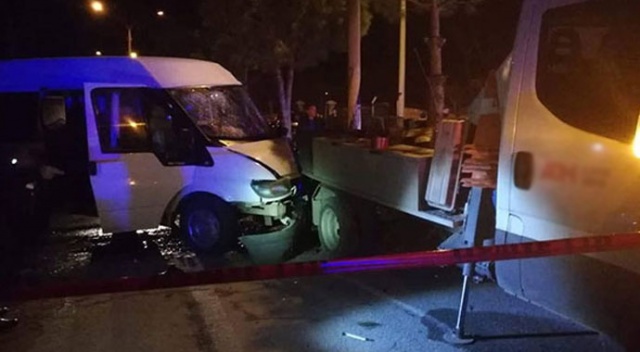 Denizli&#039;de korkunç kaza: 1 ölü, 2 yaralı