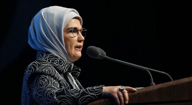 Emine Erdoğan&#039;dan &#039;Okuryazarlık Seferberliği&#039; paylaşımı