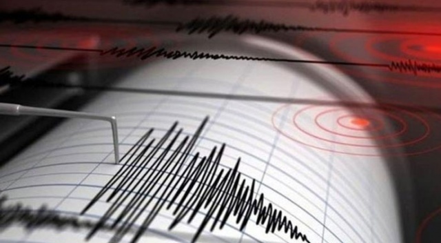 Endonezya'da 5,2 büyüklüğünde deprem Endonezya'da 5,2 büyüklüğünde deprem