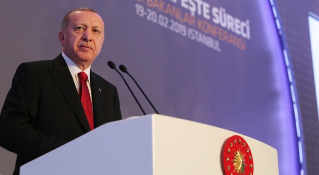 Erdoğan: Duvarlar göçe engel olamaz
