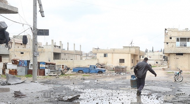 Esad rejiminin İdlib'e saldırıları sürüyor: 2 ölü