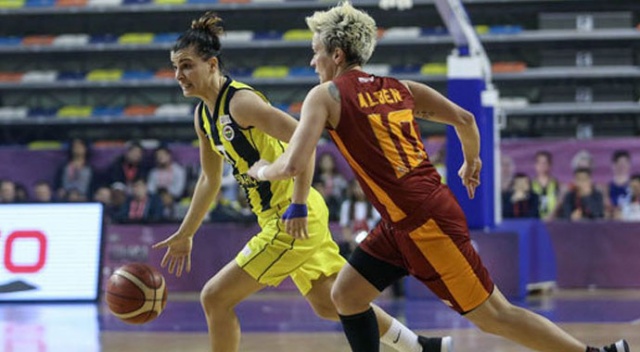 Fenerbahçe - Galatasaray: 71-56