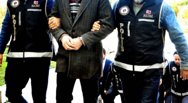 FETÖ imamları tarafından ankesörlü telefon ile aranan pilot subaya 7.5 yıl hapis FETÖ imamları tarafından ankesörlü telefon ile aranan pilot subaya 7.5 yıl hapis