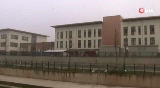 Göztepe'de üniversitede korkutan yangın Göztepe'de üniversitede korkutan yangın