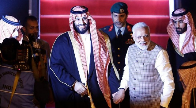 Hindistan Başbakanı Modi, Selman için protokol tanımadı Hindistan Başbakanı Modi, Selman için protokol tanımadı