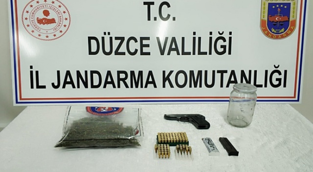 Jandarmadan uyuşturucuya geçit yok