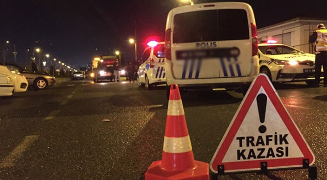 Kahramanmaraş'ta zincirleme kaza: 4 yaralı Kahramanmaraş'ta zincirleme kaza: 4 yaralı