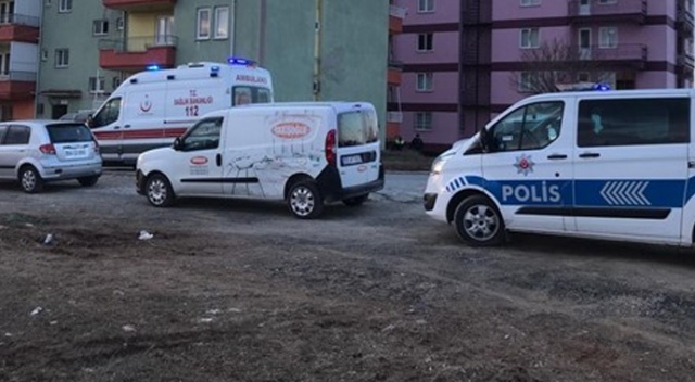 Kız arkadaşını rehin alan adam polisi şehit etti