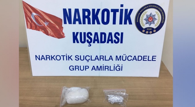 Kuşadası polisinden uyuşturucu ticareti yapılan eve şok baskın