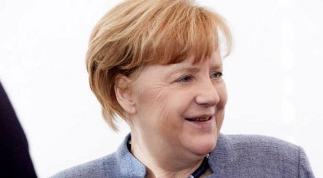 Merkel, Facebook hesabını kapatıyor