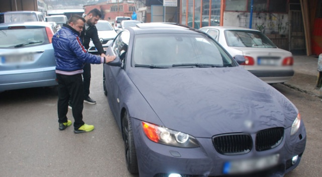 Otomobiline öyle bir şey yaptı ki gören dönüp tekrar bakıyor Otomobiline öyle bir şey yaptı ki gören dönüp tekrar bakıyor