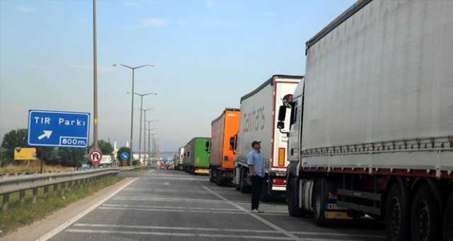 Rusya&#039;nın vize kararı nakliyecileri sevindirdi