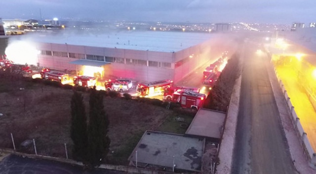 Silivri&#039;de tekstil fabrikasındaki yangın kontrol altına alındı