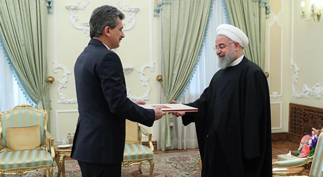 Büyükelçi Derya Örs Ruhani'ye güven mektubunu sundu Büyükelçi Derya Örs Ruhani'ye güven mektubunu sundu
