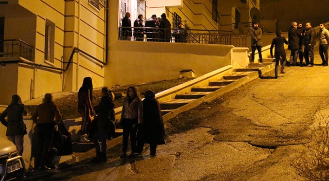 Tartıştığı babasını boğazından bıçaklayarak öldürdü