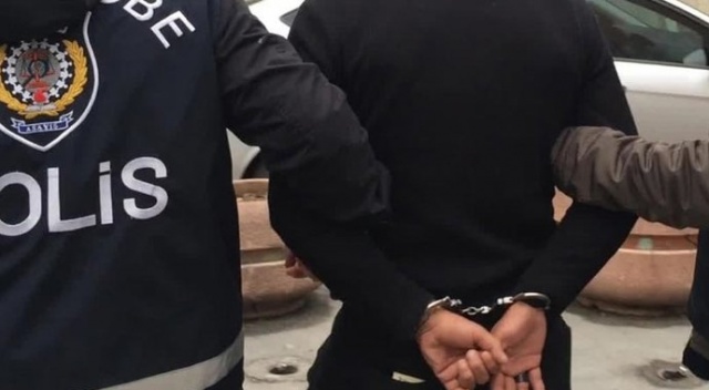 Teknoloji hırsızlarına polis operasyonu: 3 gözaltı Teknoloji hırsızlarına polis operasyonu: 3 gözaltı