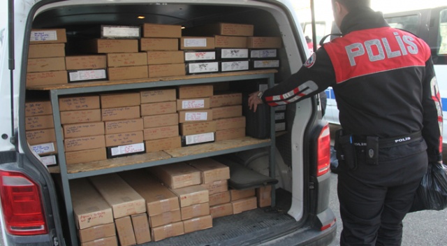 Ticari araçtan cephanelik çıktı