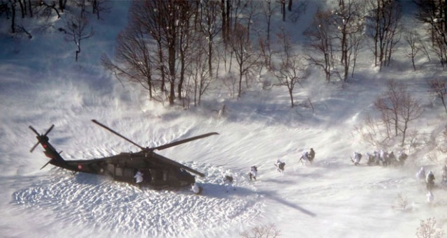 'Jandarmaya teslim olun, anne ve babanıza kavuşun'