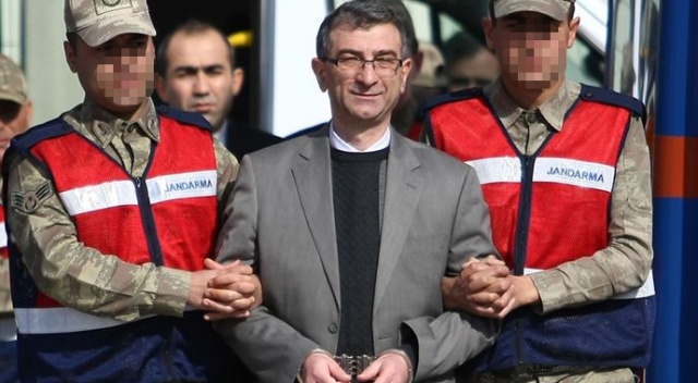 'Vurun, öldürün, ateş açın' emrini inkar etti 'Vurun, öldürün, ateş açın' emrini inkar etti