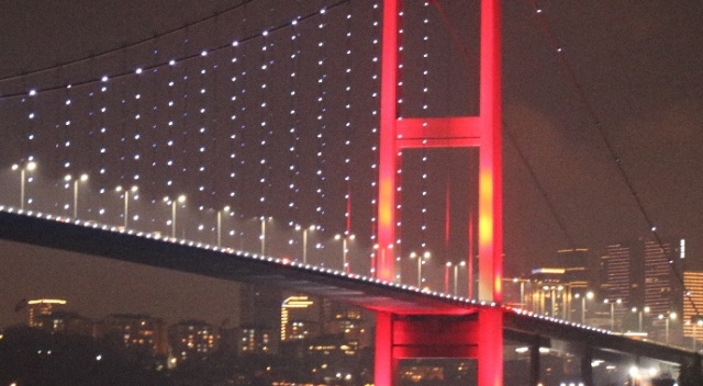 15 Temmuz Şehitler Köprüsü’nde intihar girişimi