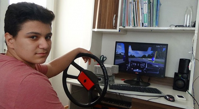 15 yaşında yerli oyun konsolu yaptı 15 yaşında yerli oyun konsolu yaptı