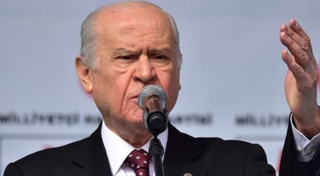 Bahçeli: Trump'ın Golan Tepeleri'ni İsrail'e peşkeş çeken karanlık imzası hükümsüzdür