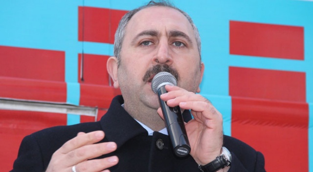 Bakan Gül: "Muhsin Yazıcıoğlu davasının üstünü kapattırmadık" Bakan Gül: "Muhsin Yazıcıoğlu davasının üstünü kapattırmadık"